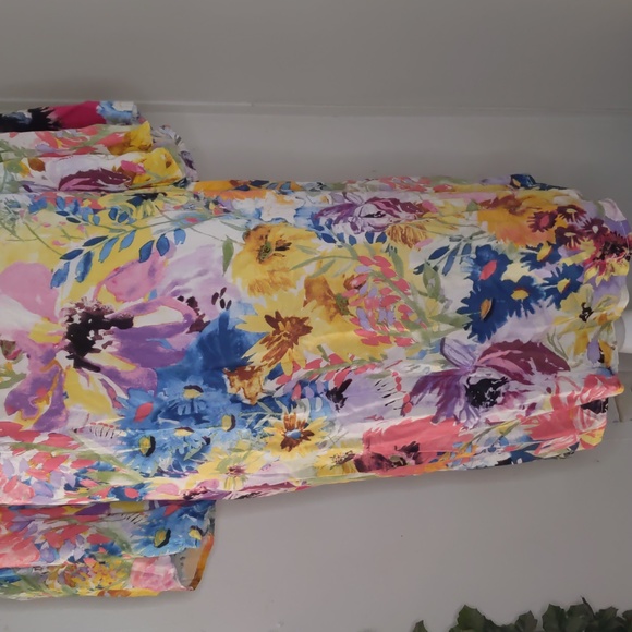 H & M Floral Shift Dress - Picture 2 of 6